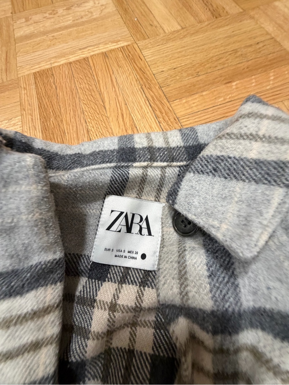 Zara Grey and Cream Plaid Button-Up Shirt Jacket - Picture 2 of 3